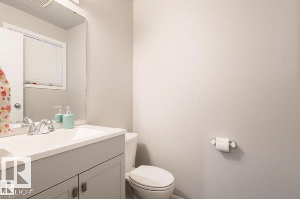 3530 42 ST NW - 27