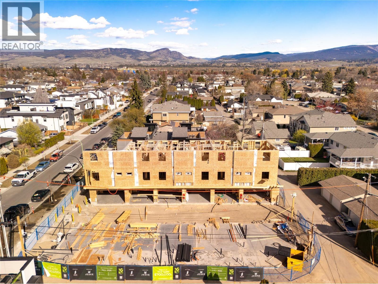 2 743 Morrison Avenue, Kelowna