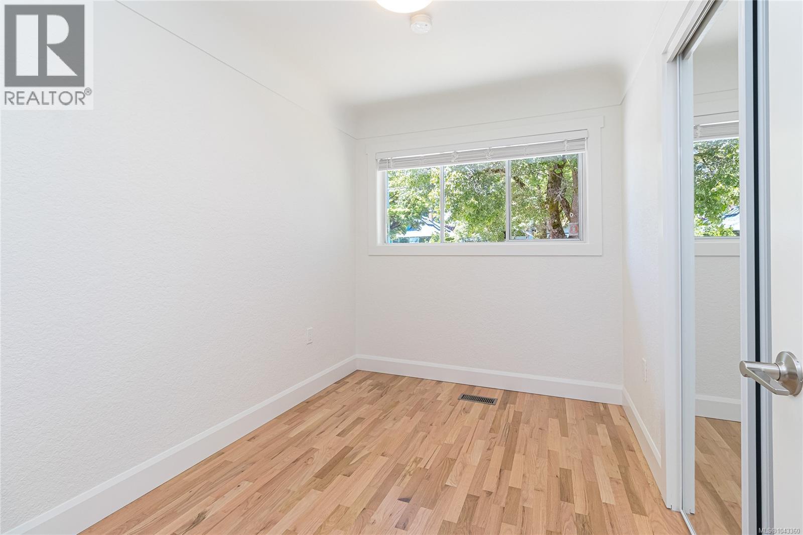 3145 Balfour Ave - 28