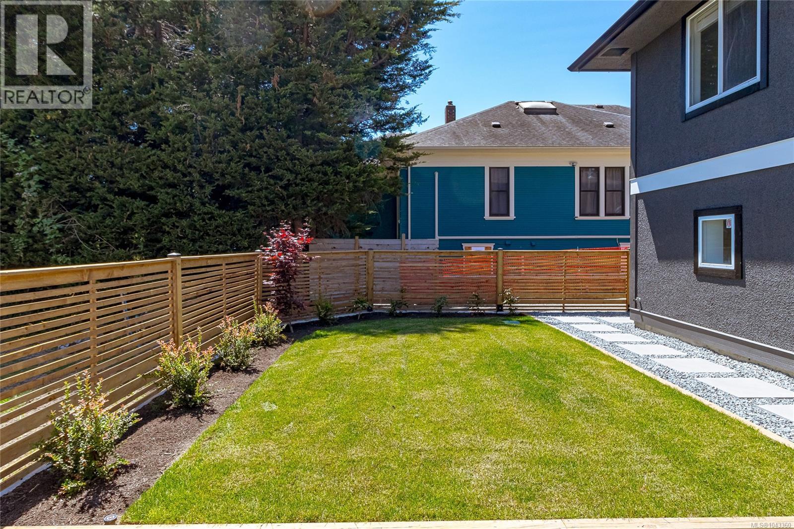 3145 Balfour Ave - 49