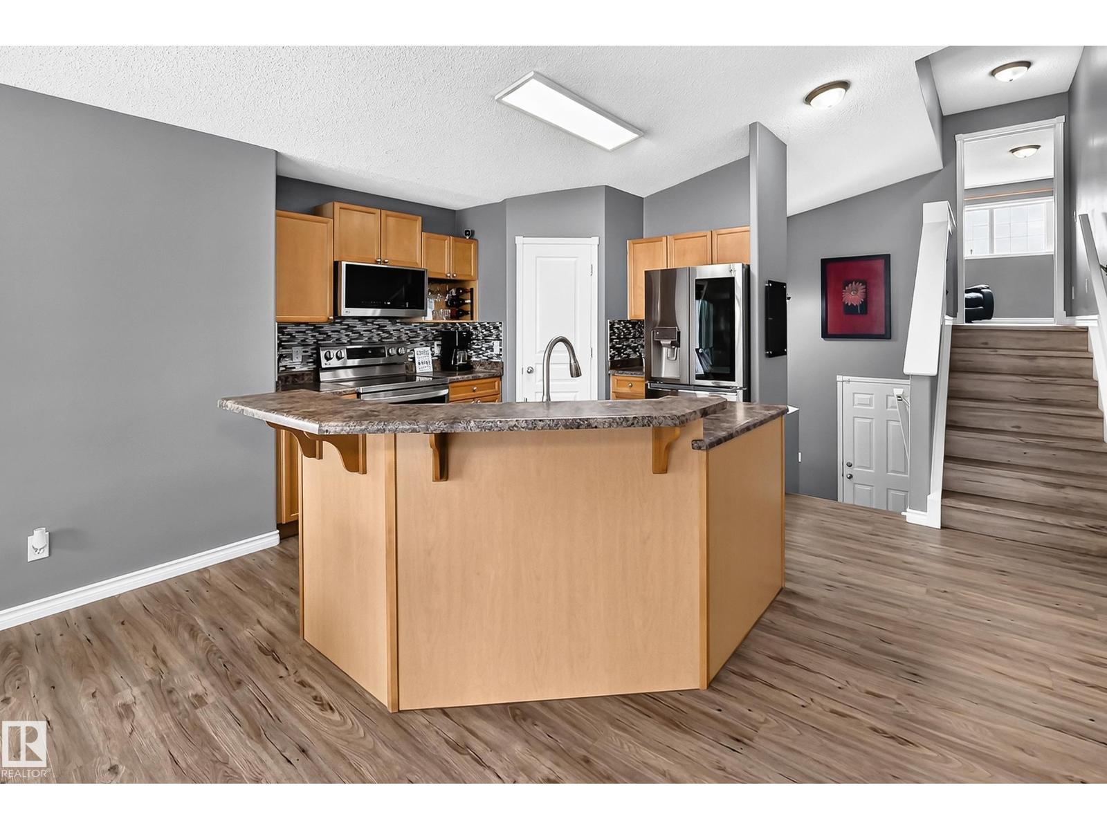 312 GIBB CL NW - 7