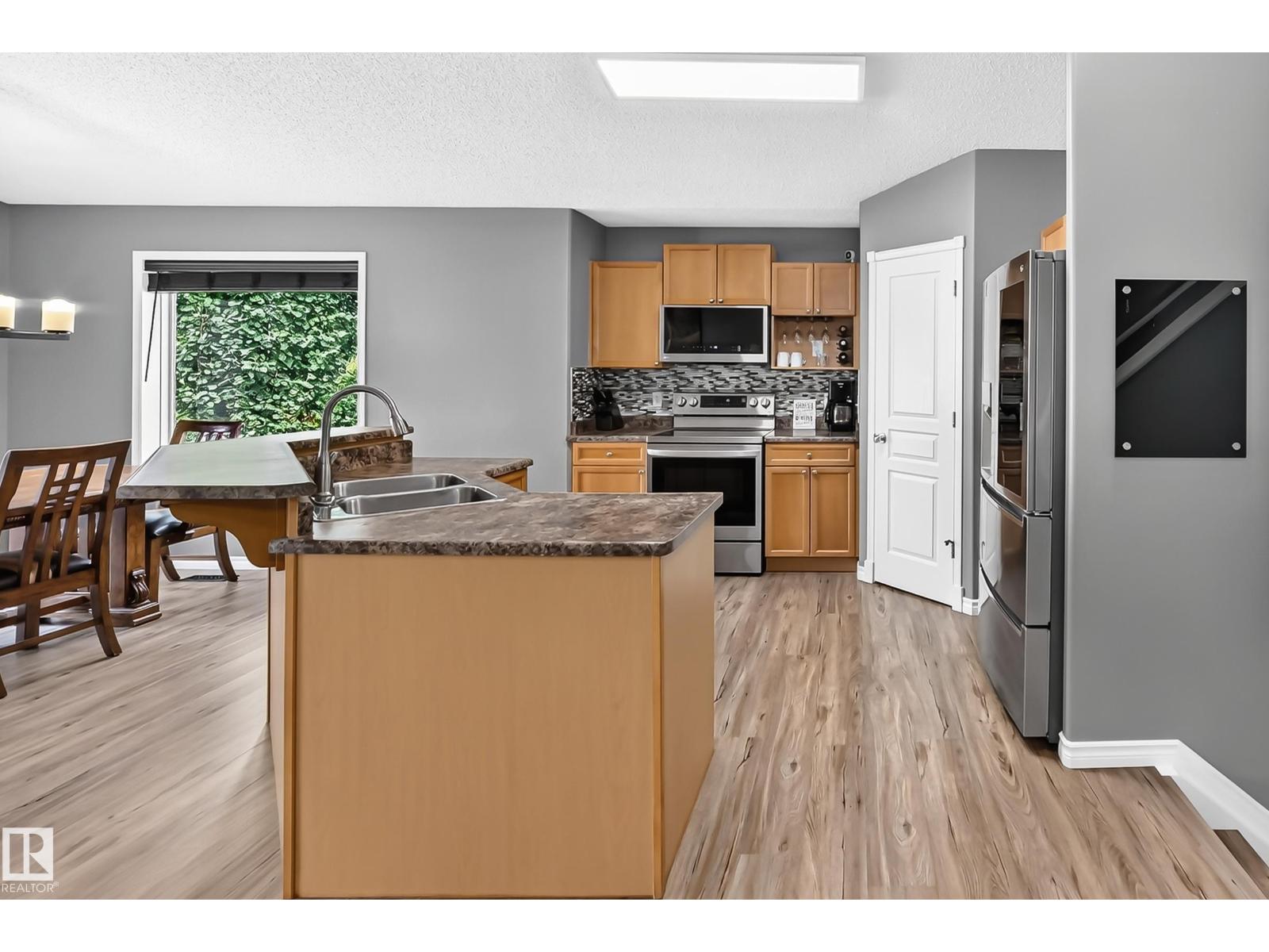 312 GIBB CL NW - 8