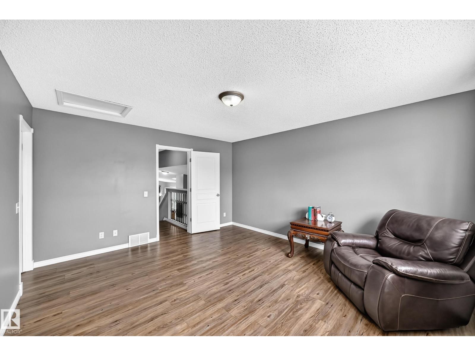 312 GIBB CL NW - 31