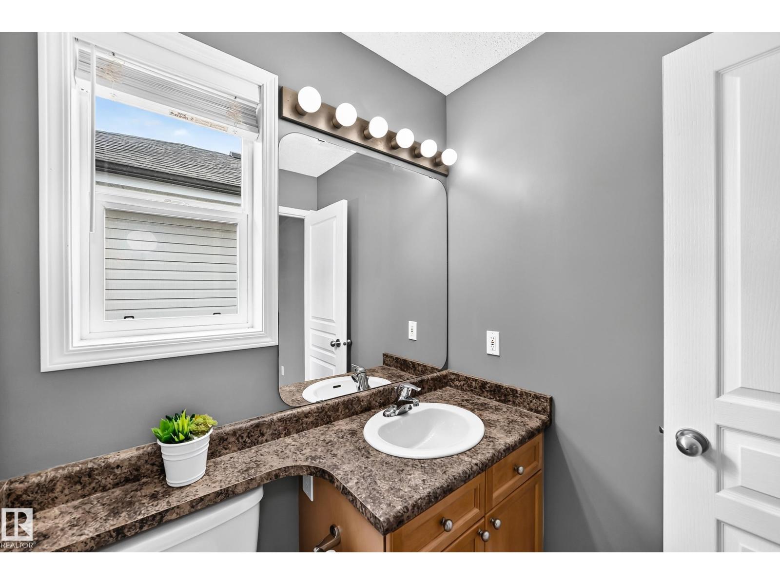 312 GIBB CL NW - 33