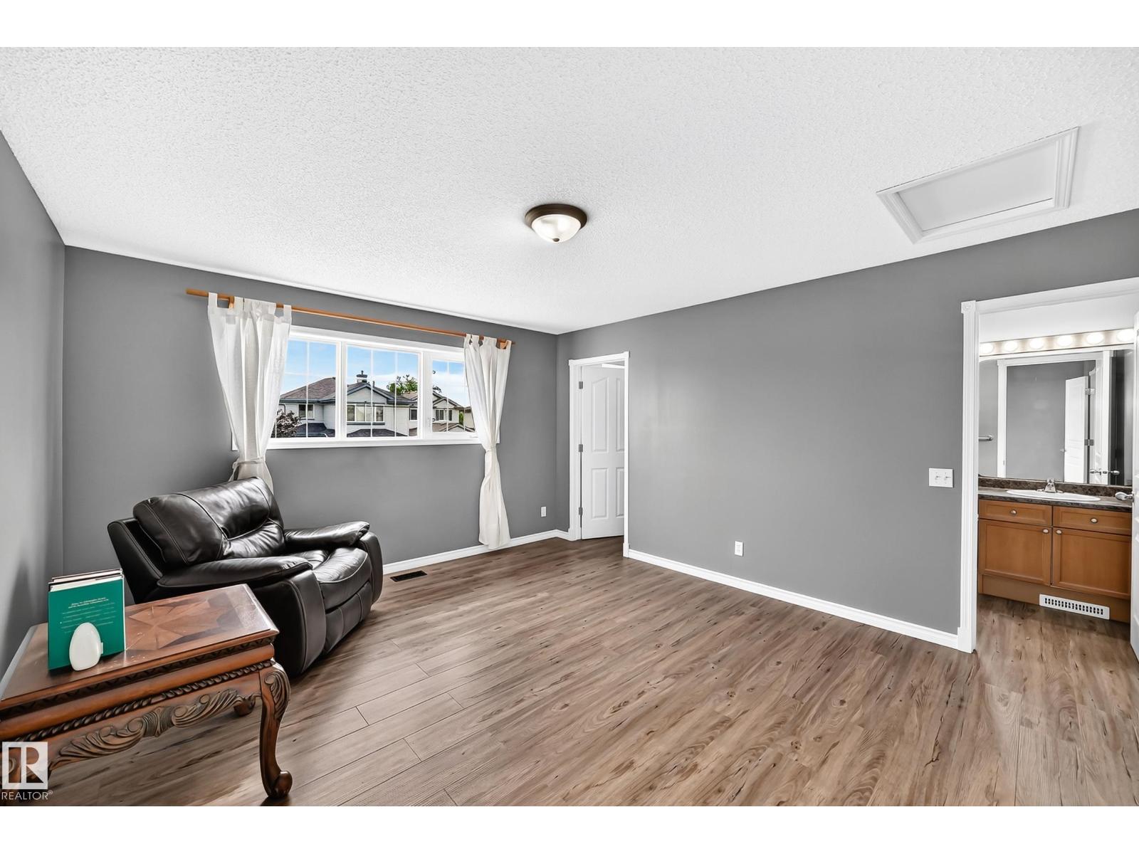 312 GIBB CL NW - 30