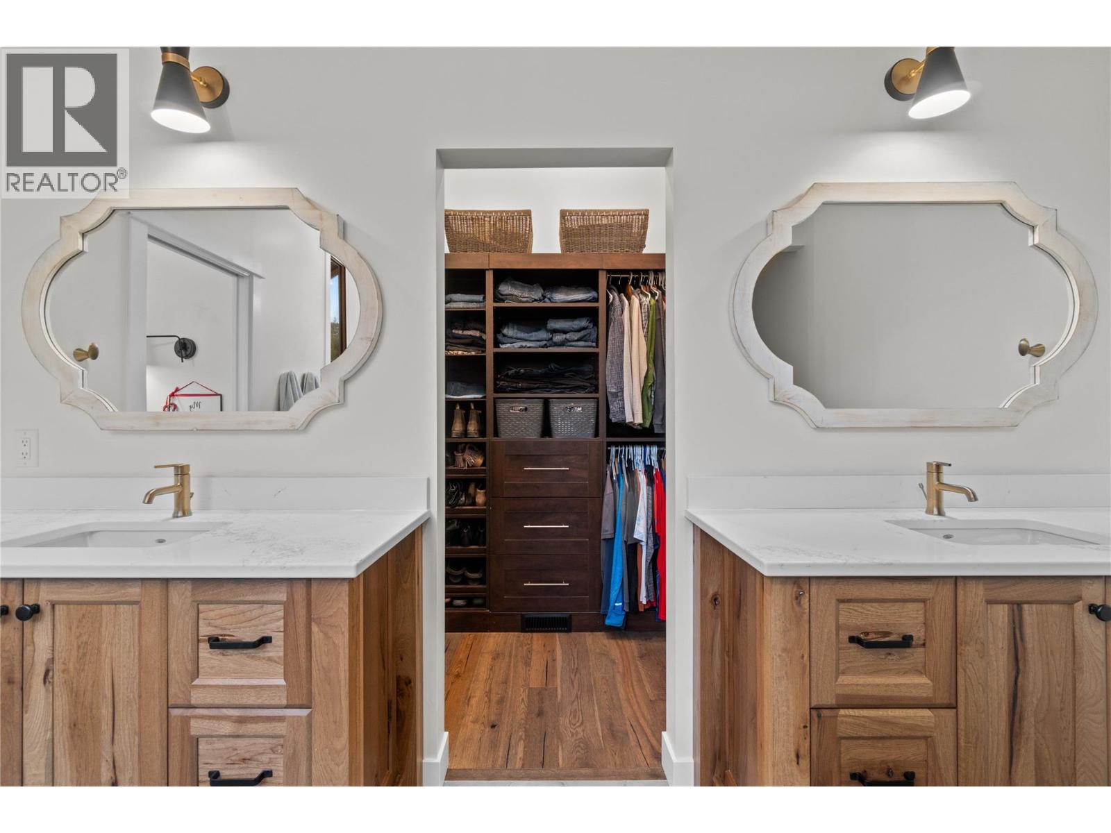  2538 Valley Place, Blind Bay
