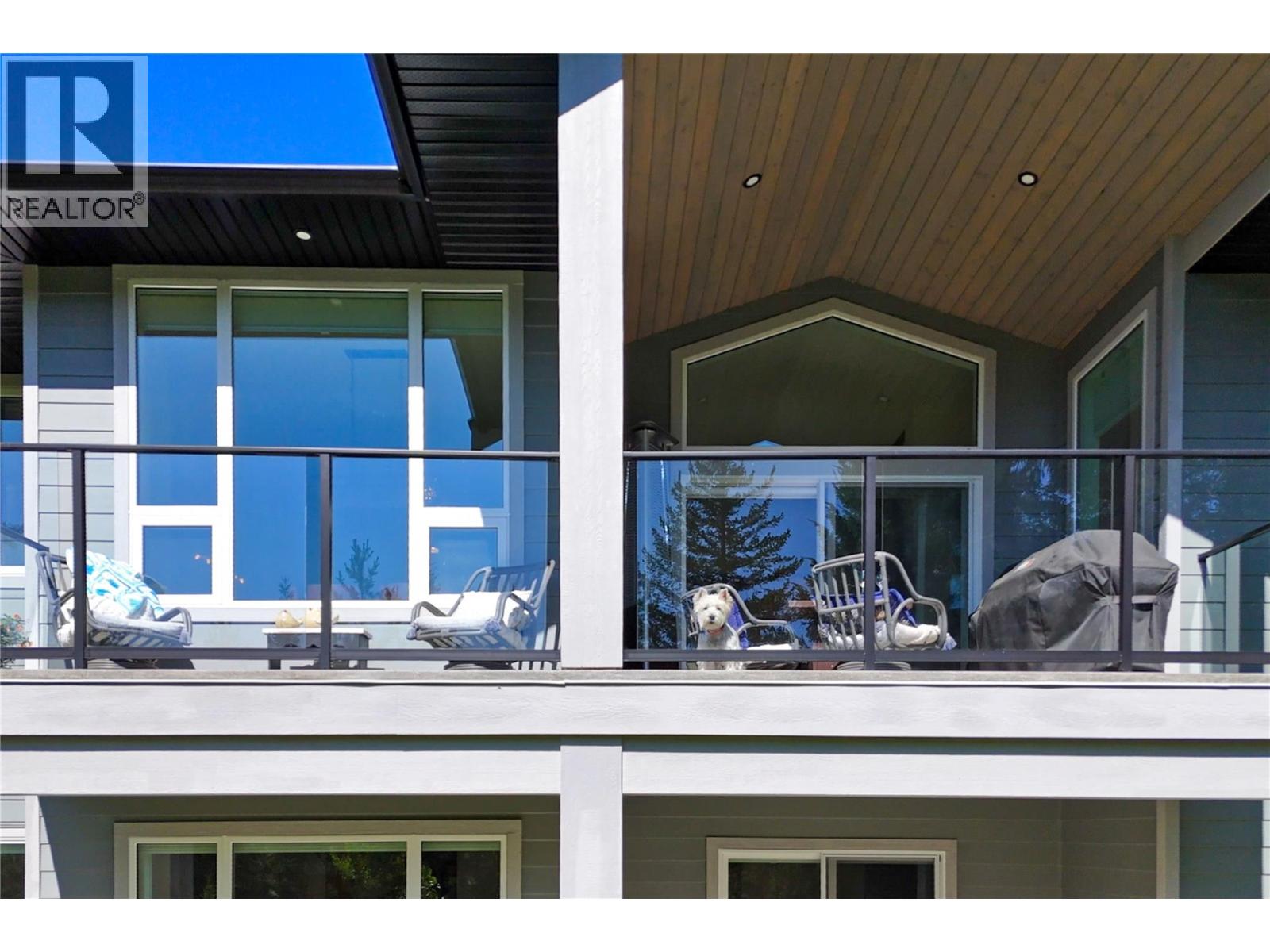  2538 Valley Place, Blind Bay