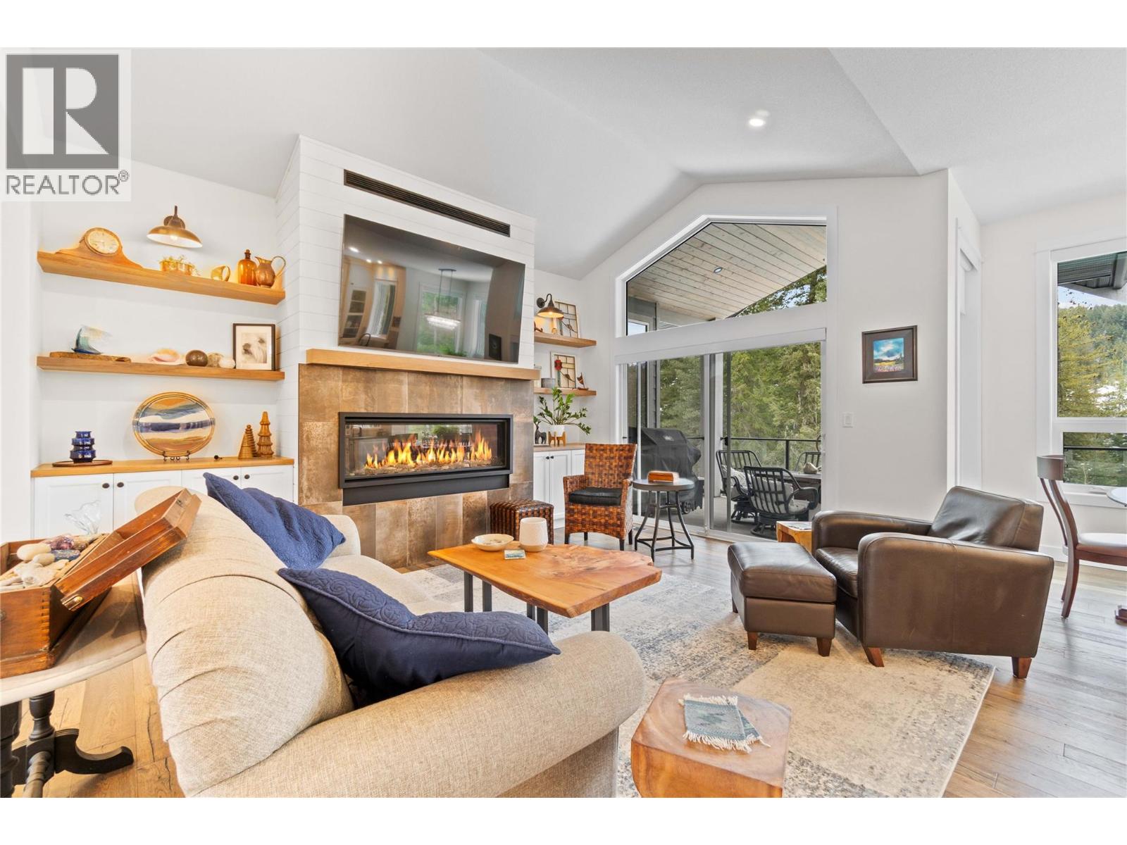  2538 Valley Place, Blind Bay
