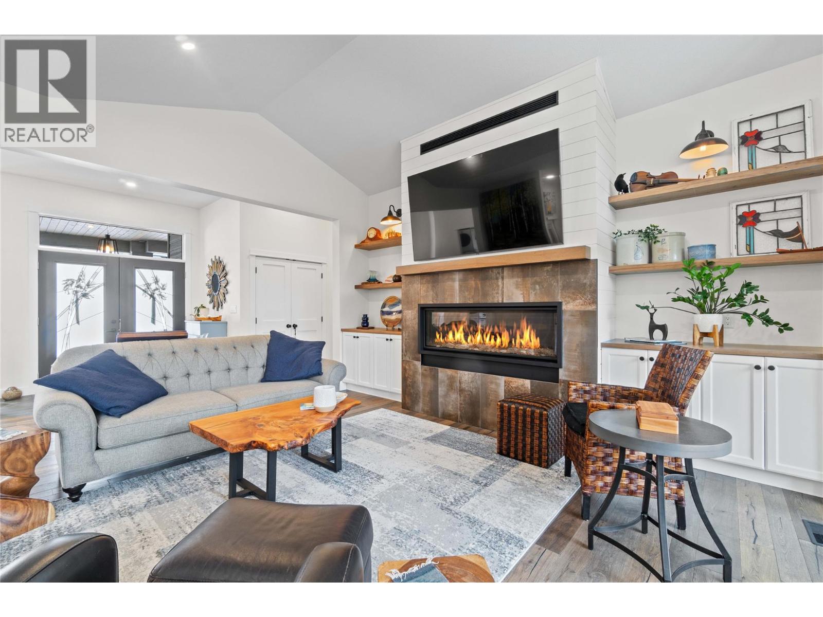  2538 Valley Place, Blind Bay
