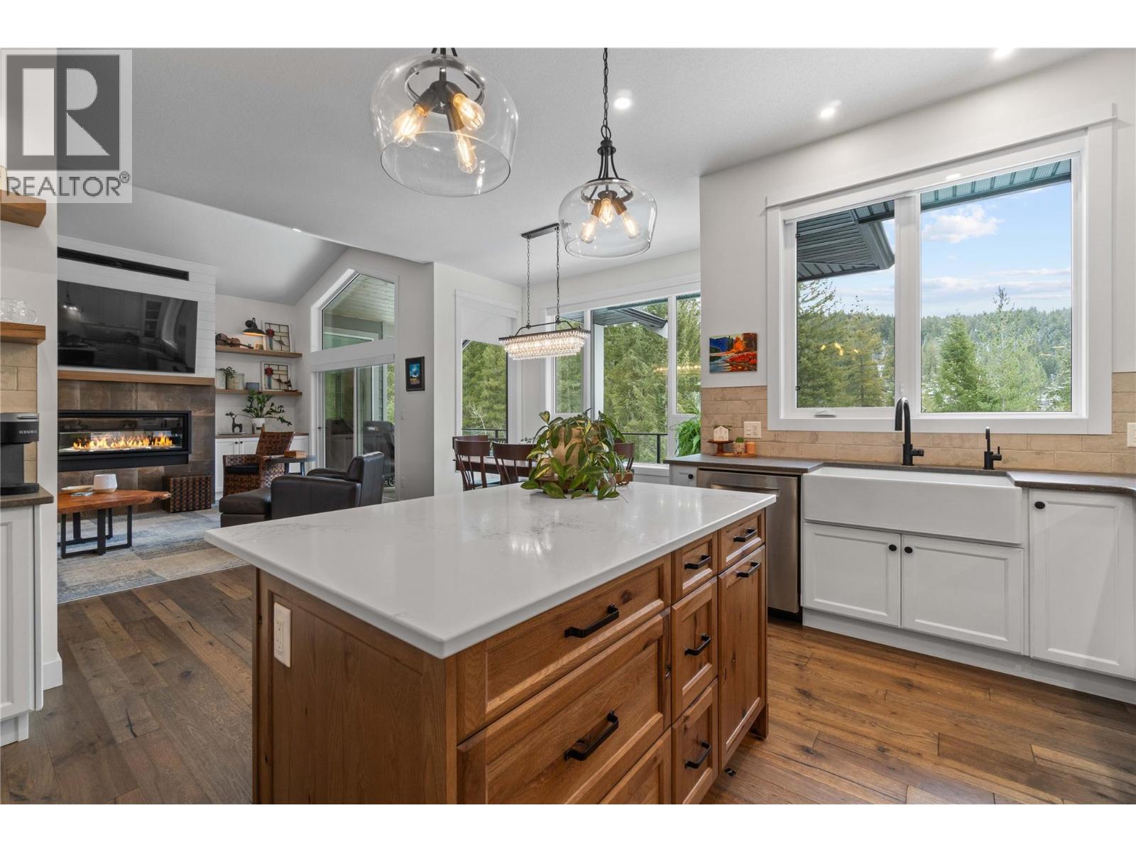  2538 Valley Place, Blind Bay