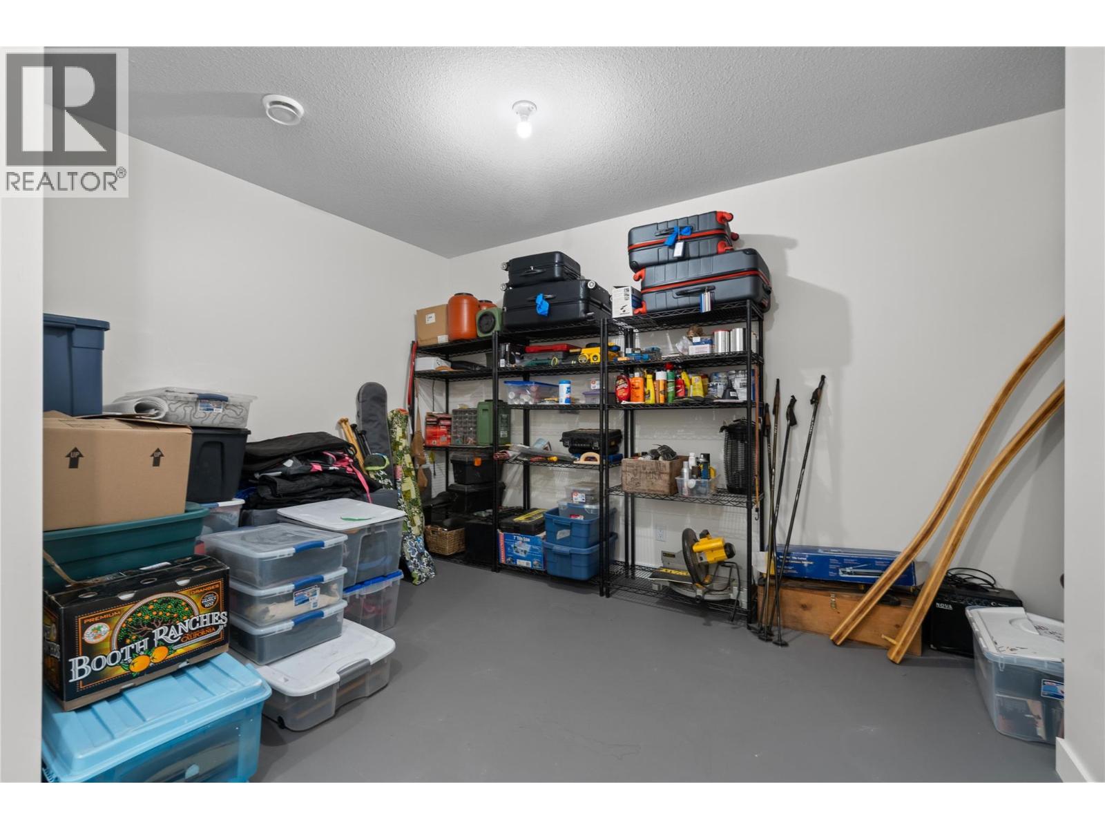 2538 Valley Place - 66