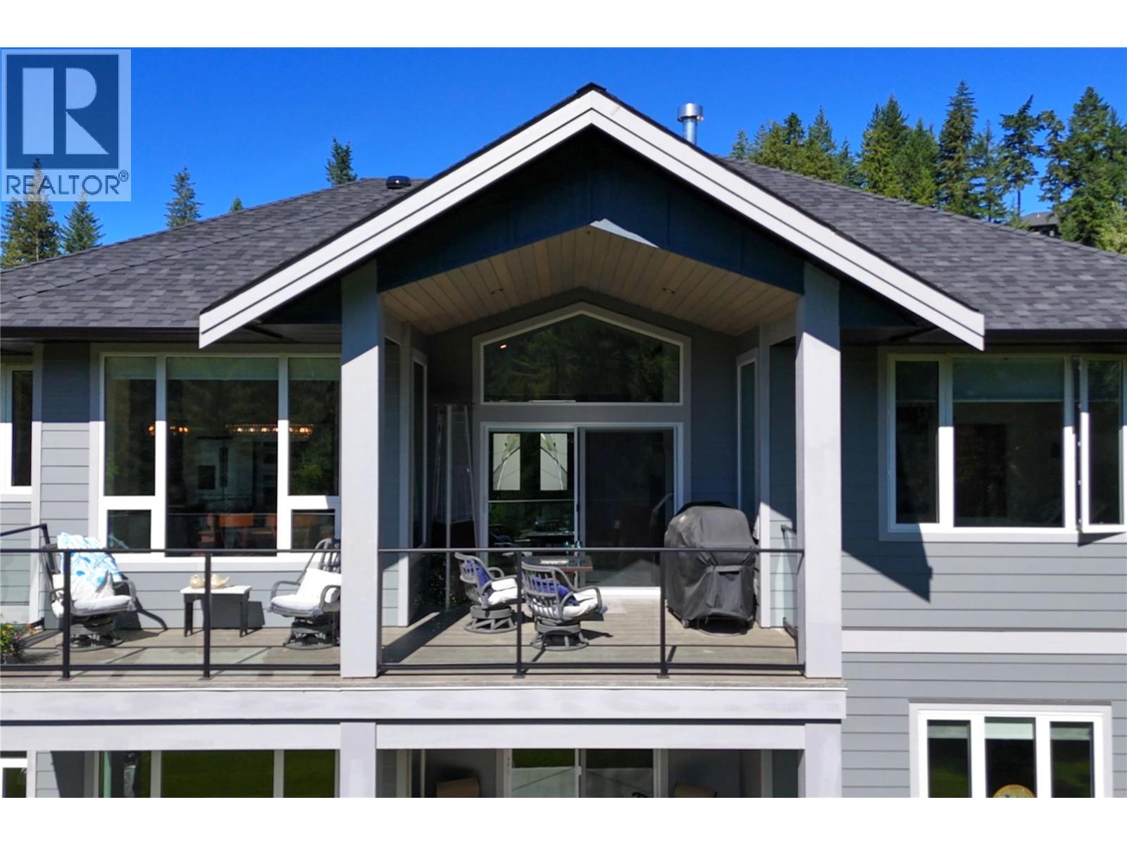  2538 Valley Place, Blind Bay