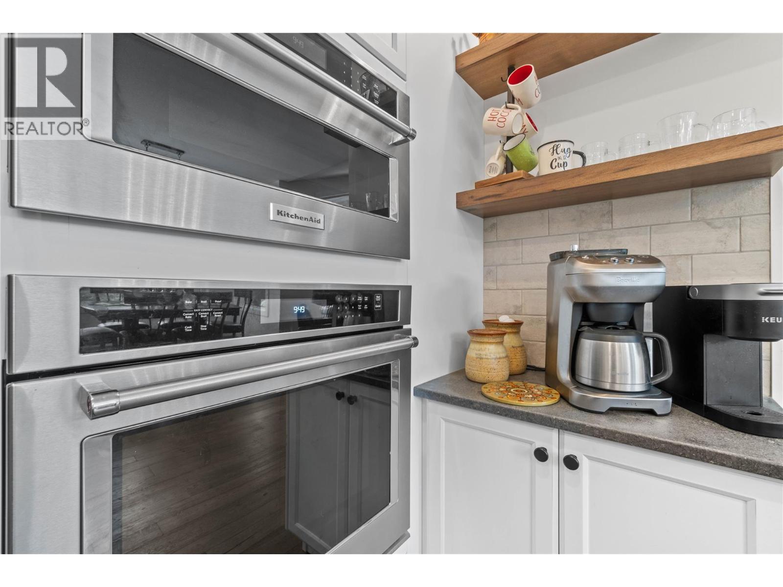  2538 Valley Place, Blind Bay