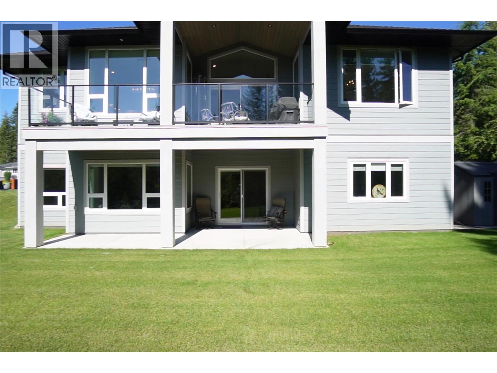  2538 Valley Place, Blind Bay