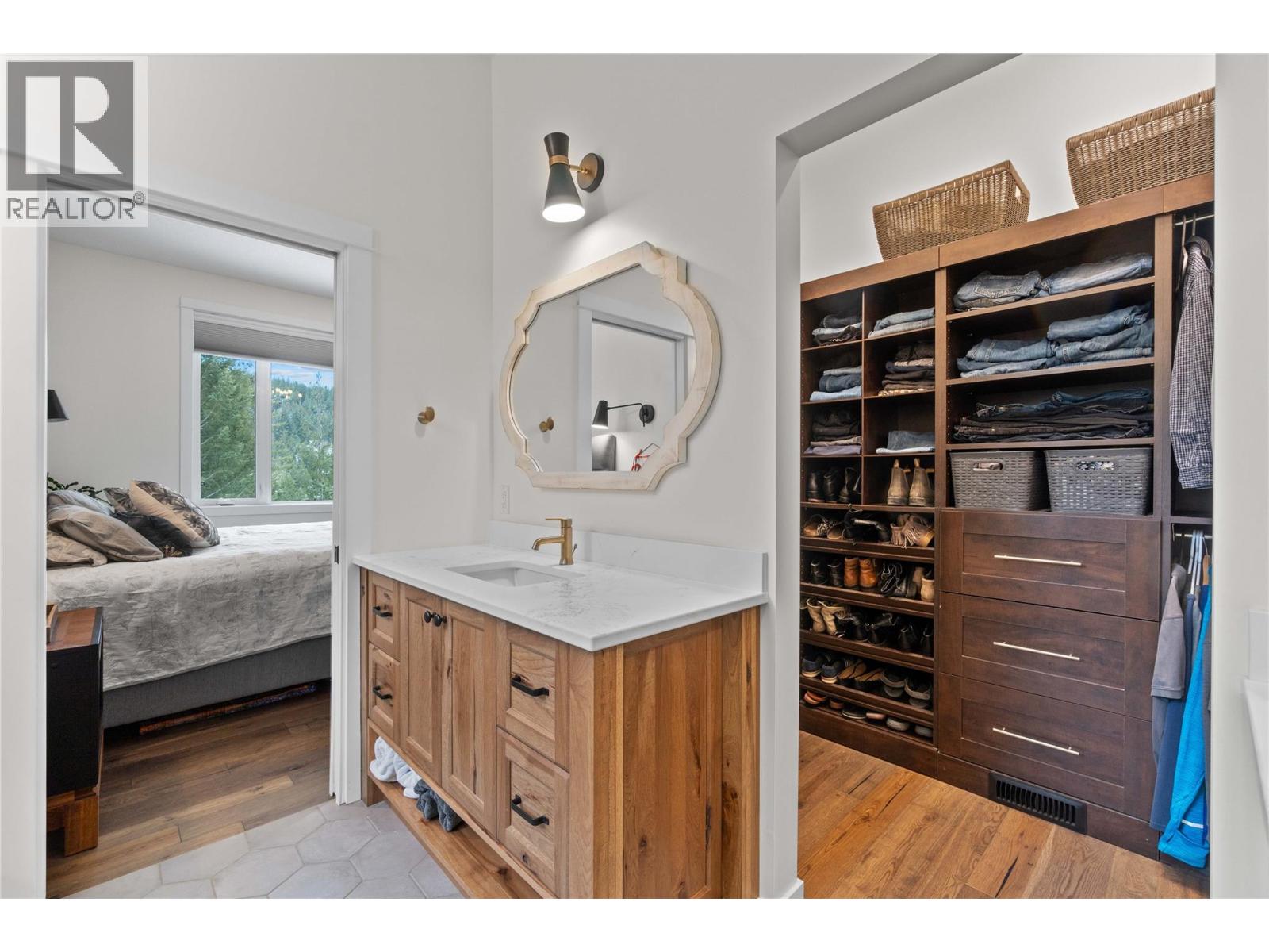  2538 Valley Place, Blind Bay