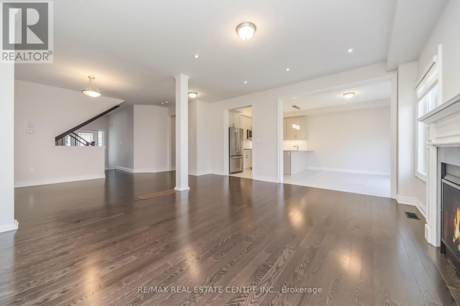 3 PRAIRIE CREEK CRESCENT - 13