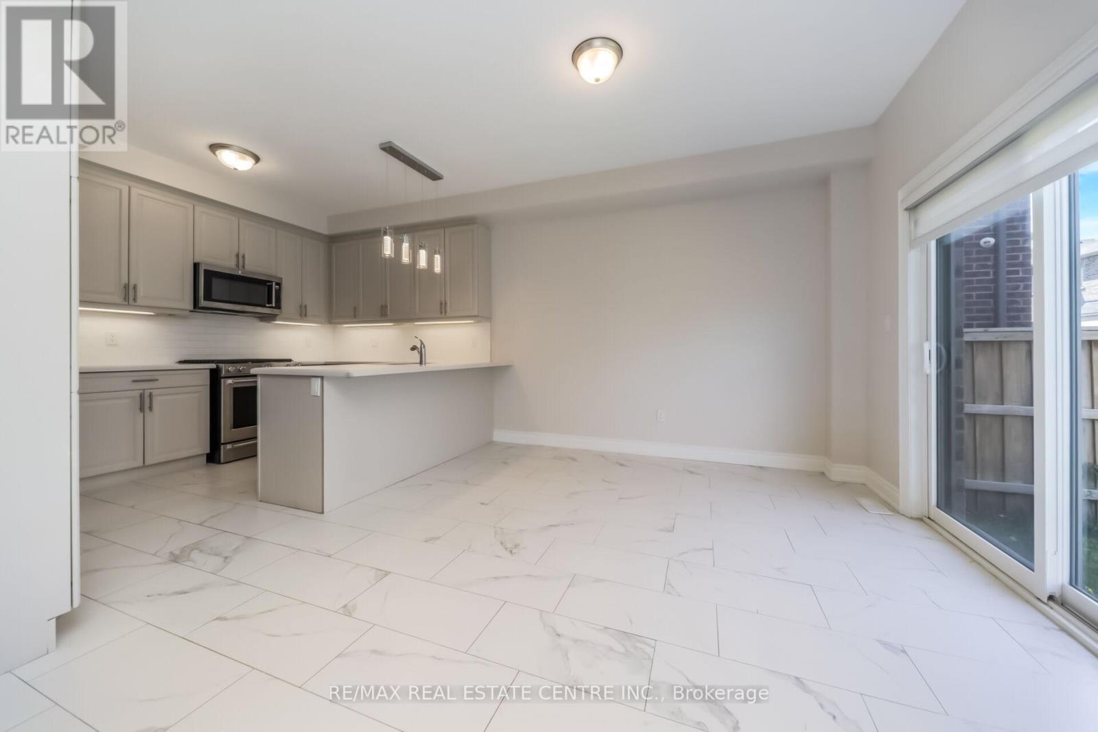 3 PRAIRIE CREEK CRESCENT - 14