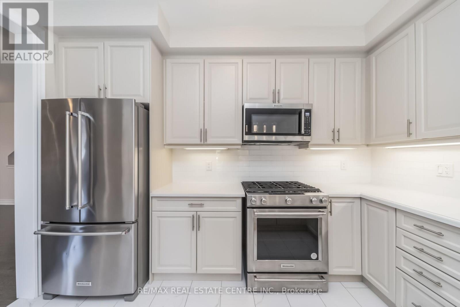 3 PRAIRIE CREEK CRESCENT - 19