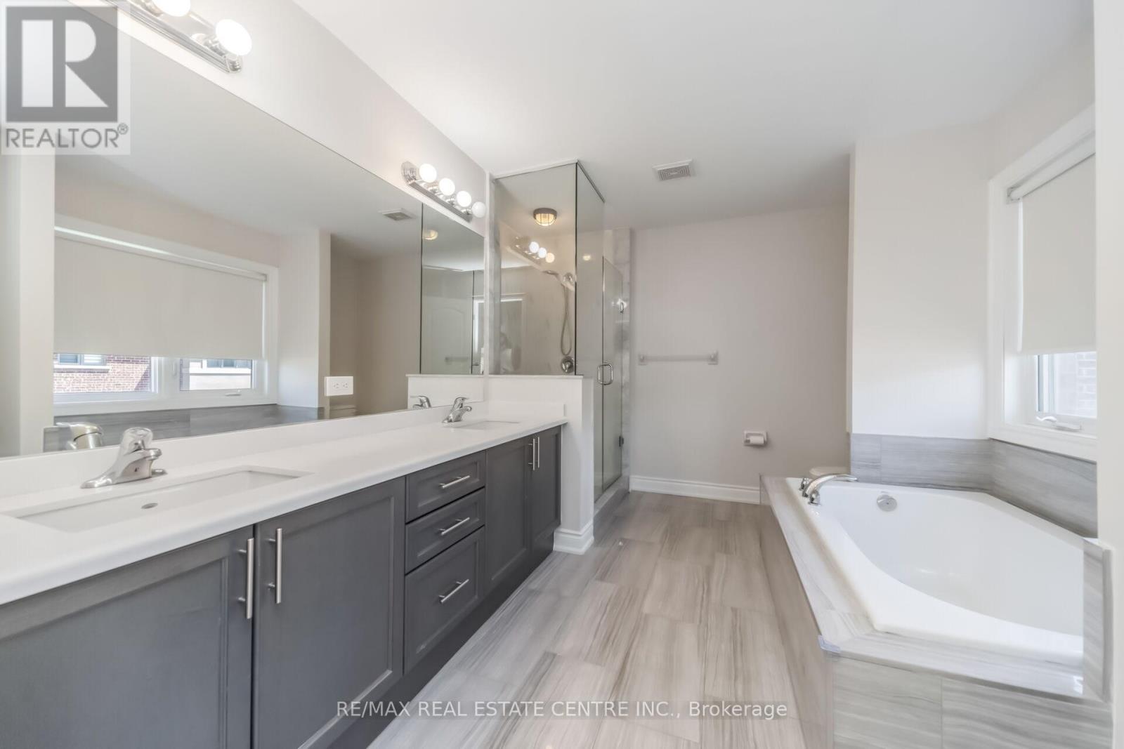 3 PRAIRIE CREEK CRESCENT - 25