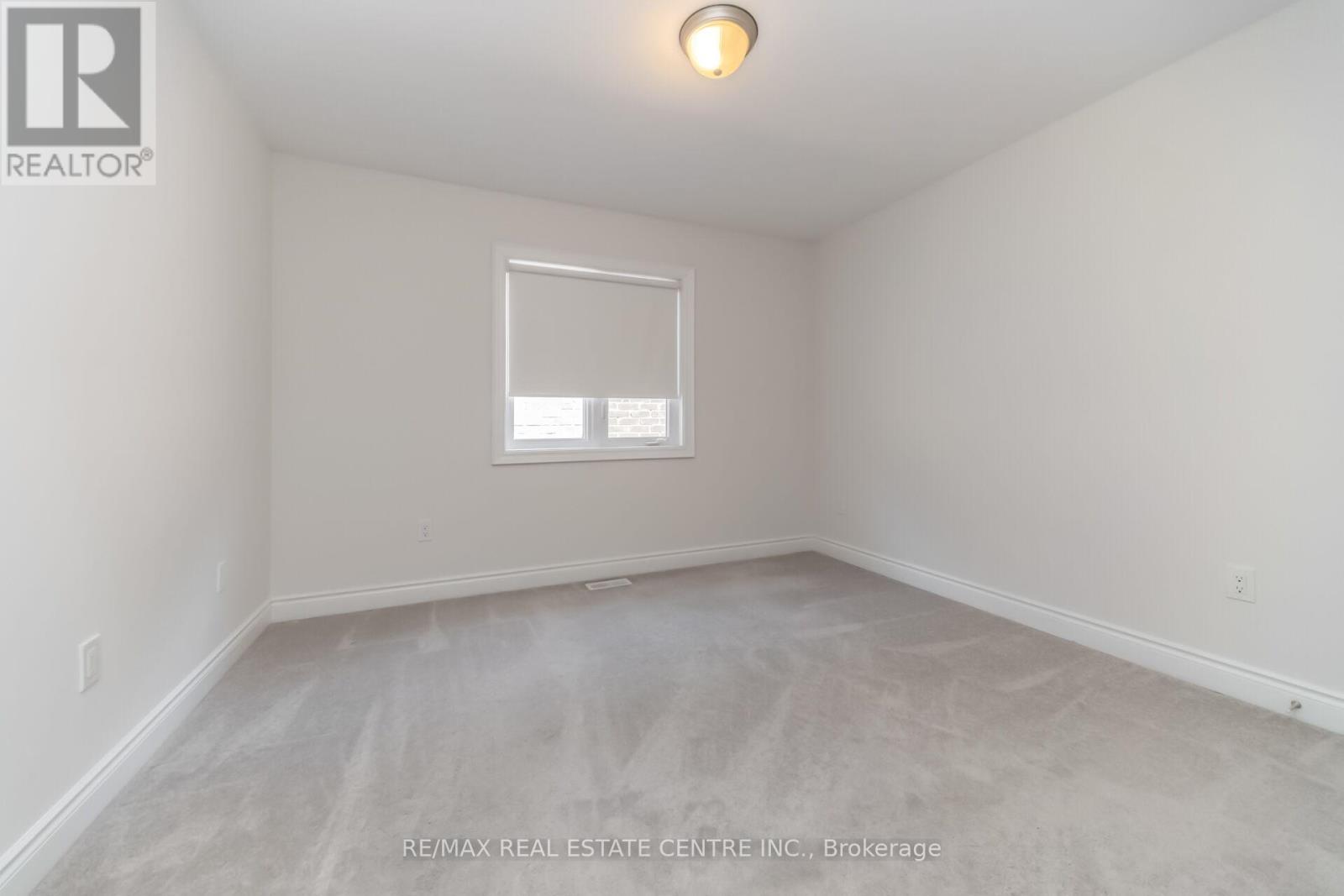 3 PRAIRIE CREEK CRESCENT - 29