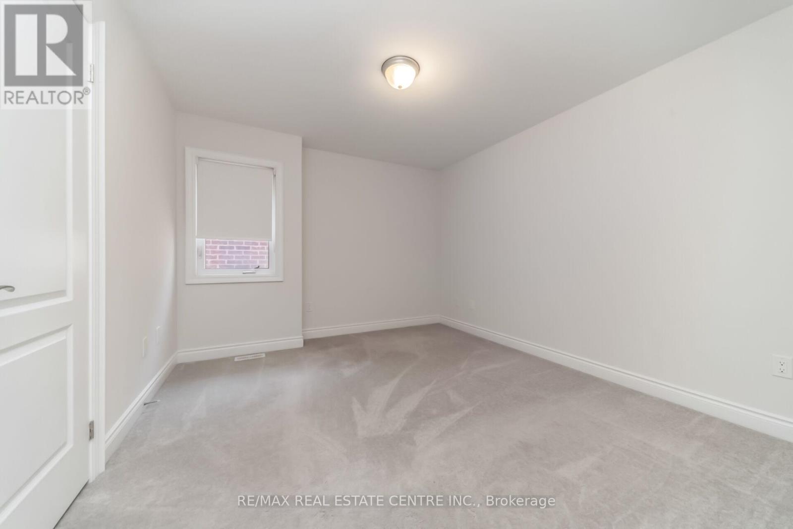 3 PRAIRIE CREEK CRESCENT - 31