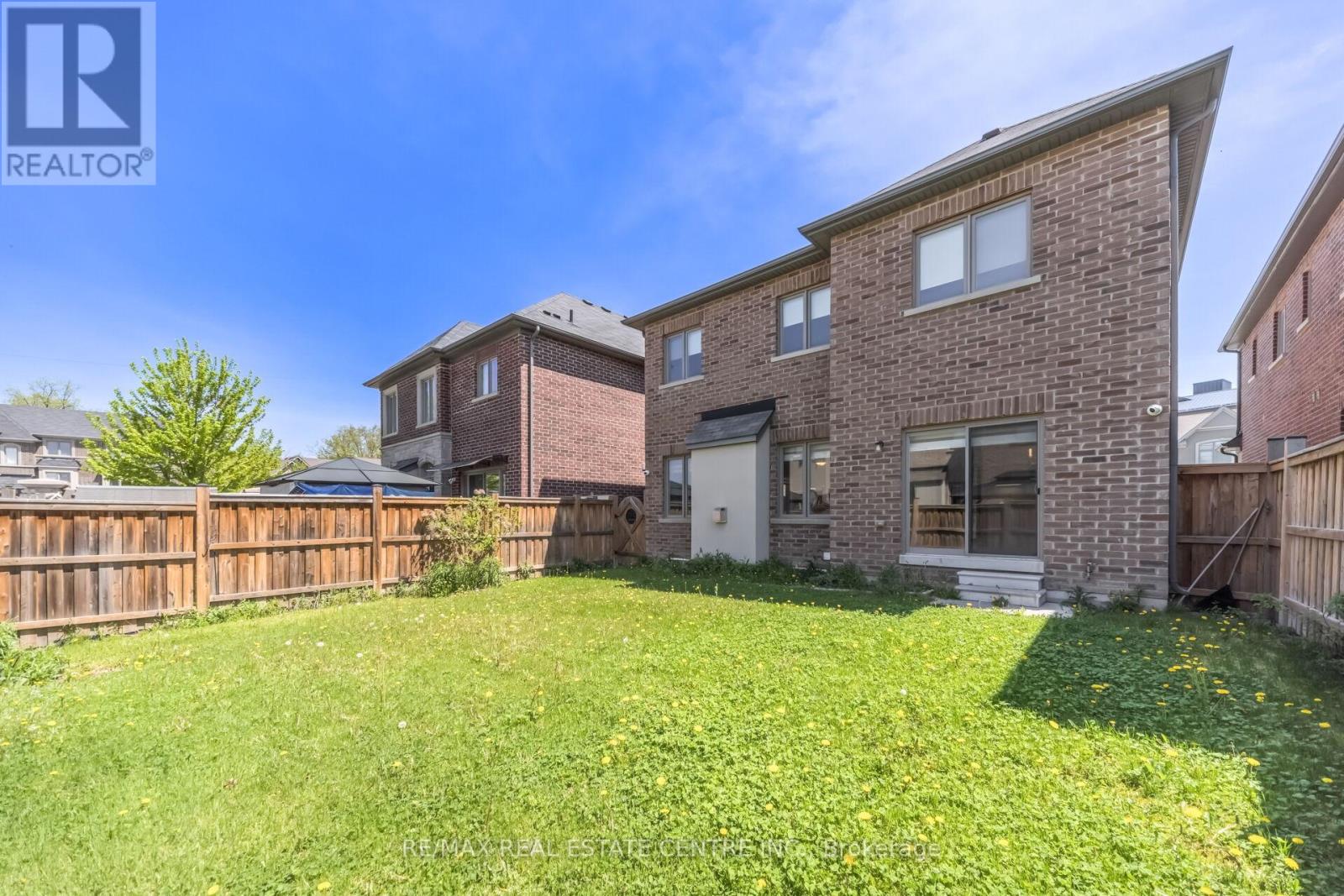 3 PRAIRIE CREEK CRESCENT - 6