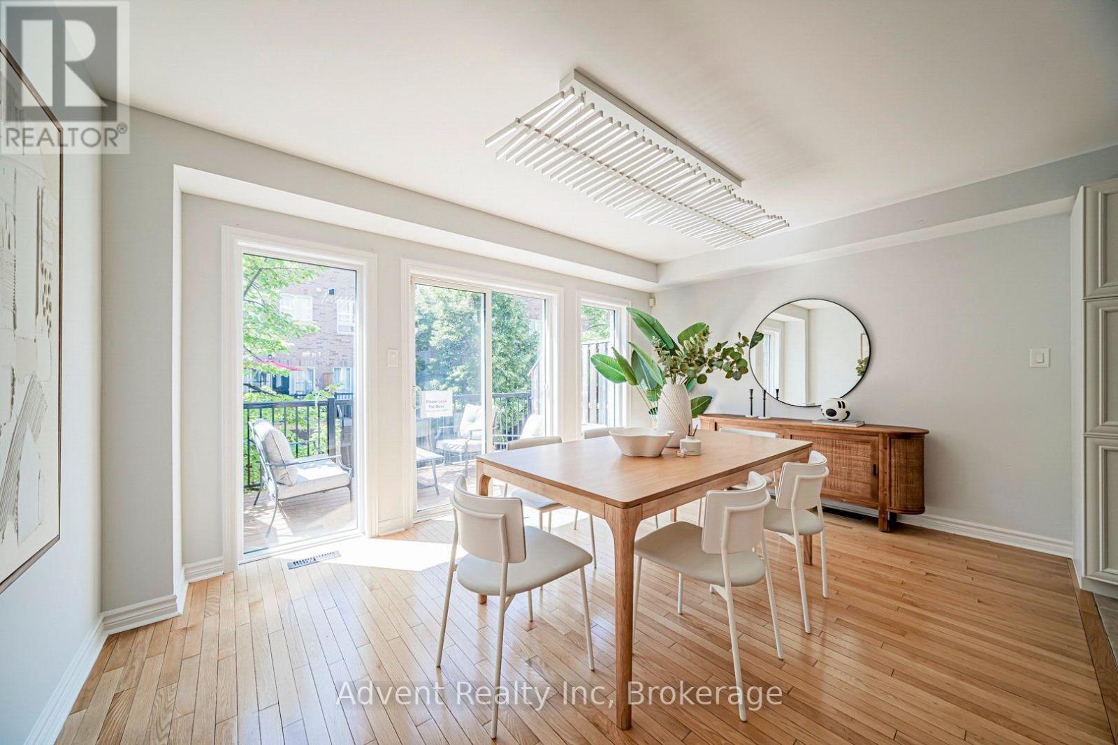 973 THE QUEENSWAY - Image 12