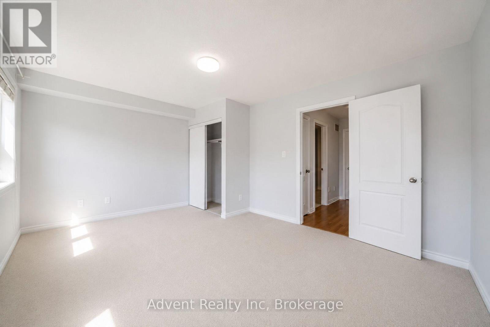 973 THE QUEENSWAY - Image 38