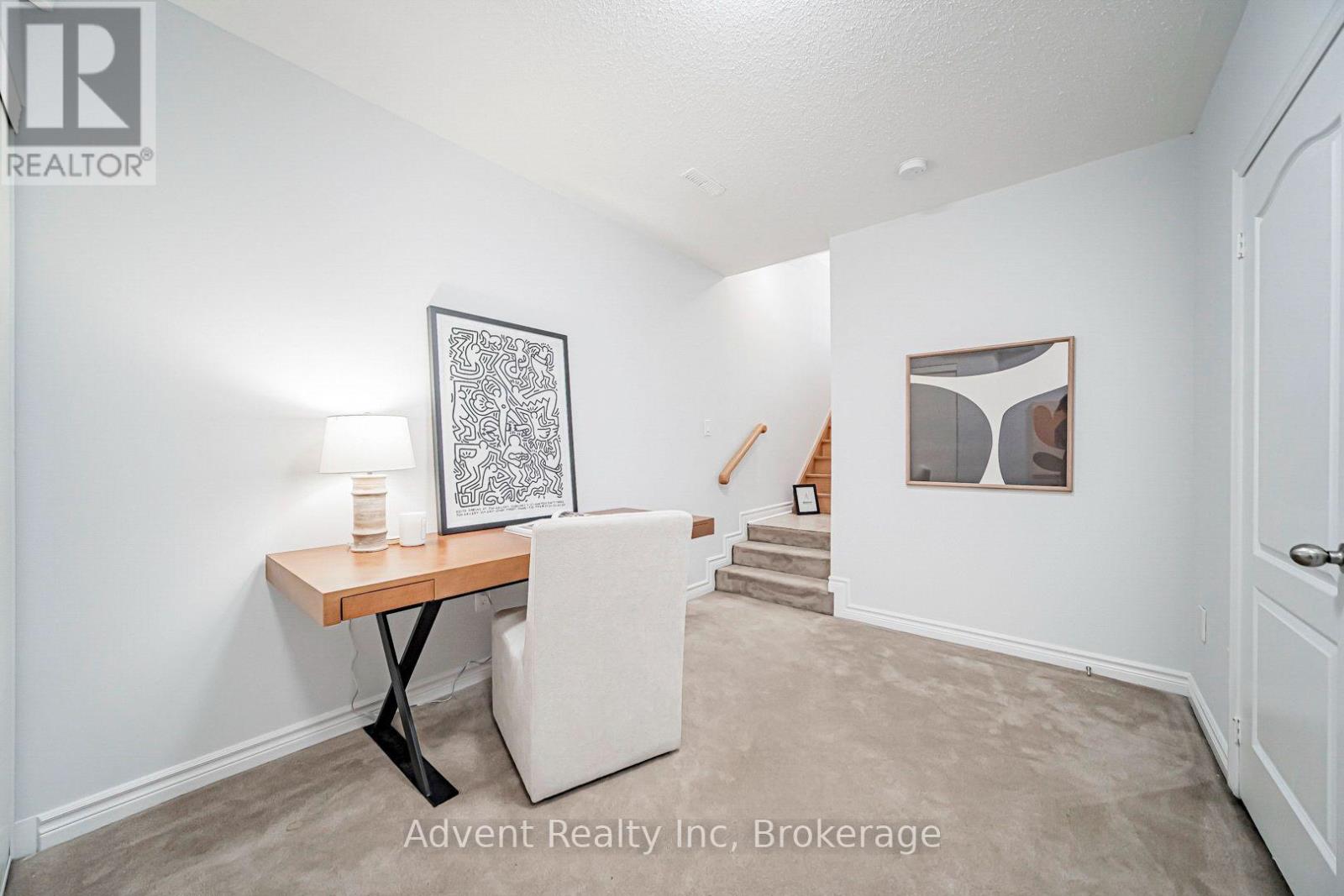 973 THE QUEENSWAY - Image 45