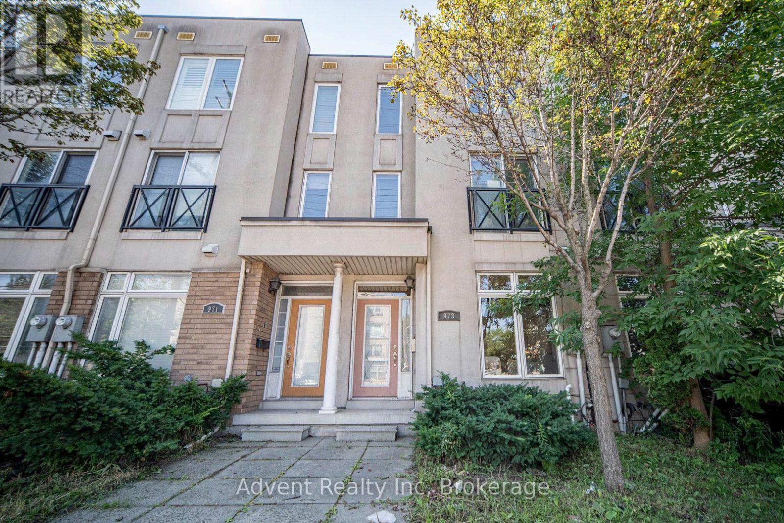 973 THE QUEENSWAY - Image 47