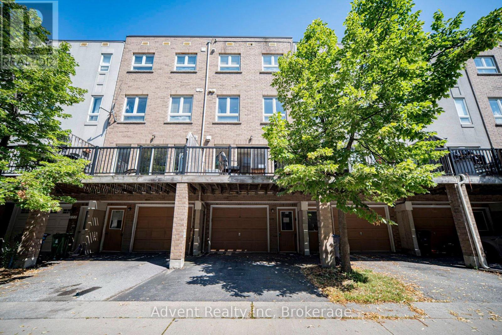 973 THE QUEENSWAY - Image 48