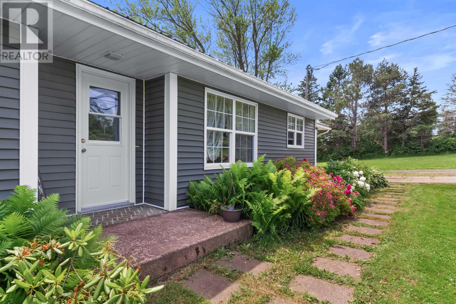 5345 Vernon Bridge, 5345 Rte 3 - 3