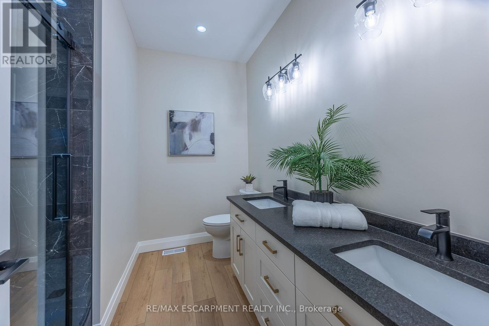 88 CRADDOCK BOULEVARD - 19