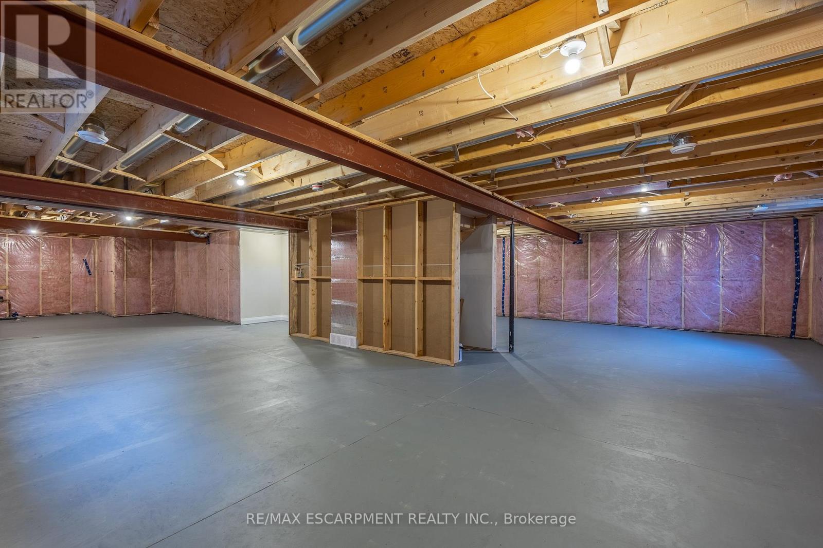 88 CRADDOCK BOULEVARD - 24