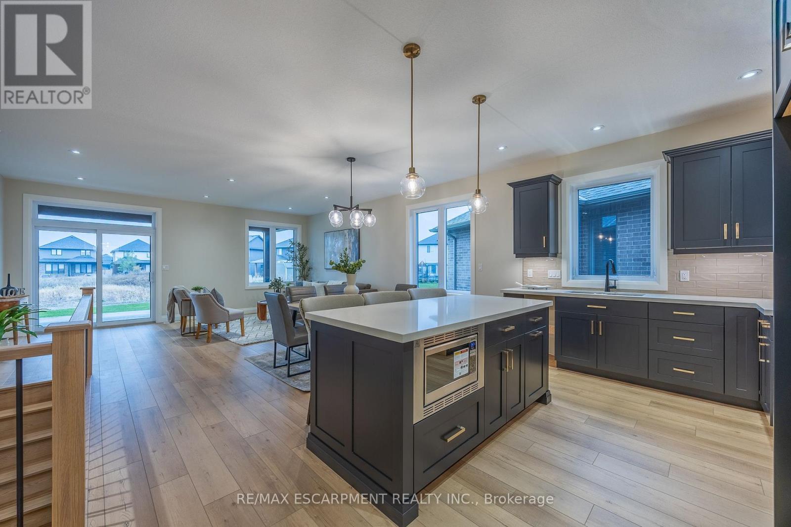 88 CRADDOCK BOULEVARD - 7
