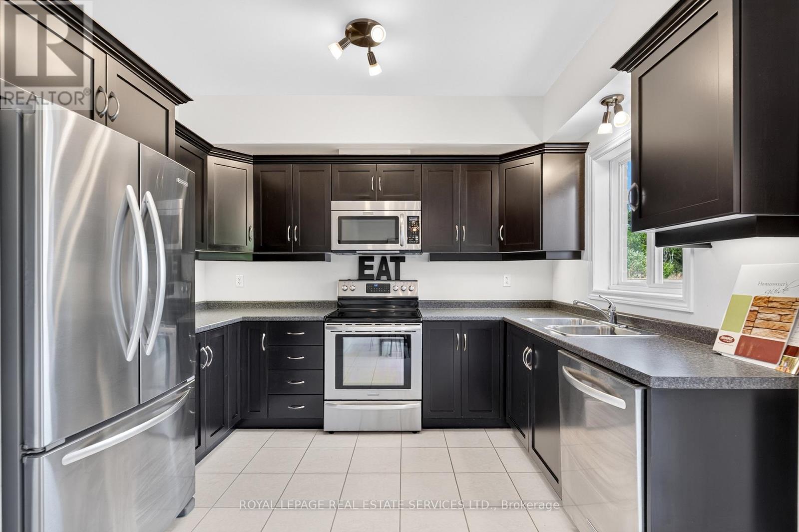113 LIDDYCOAT LANE - 11