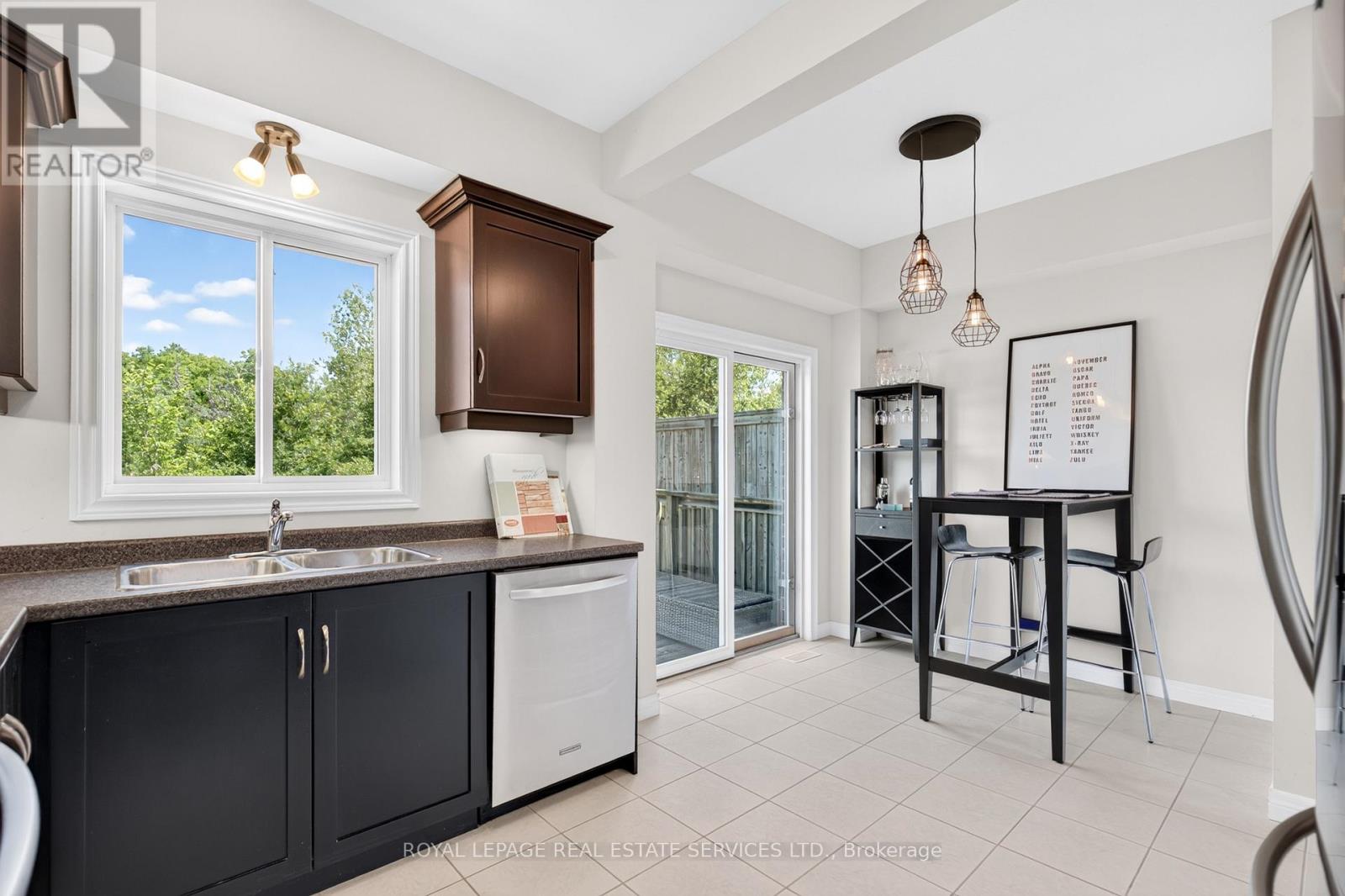 113 LIDDYCOAT LANE - 13
