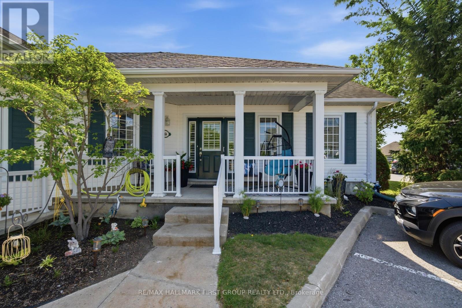 #404 325 DENSMORE ROAD - 1