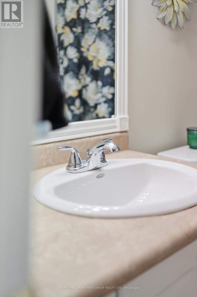 #404 325 DENSMORE ROAD - 21