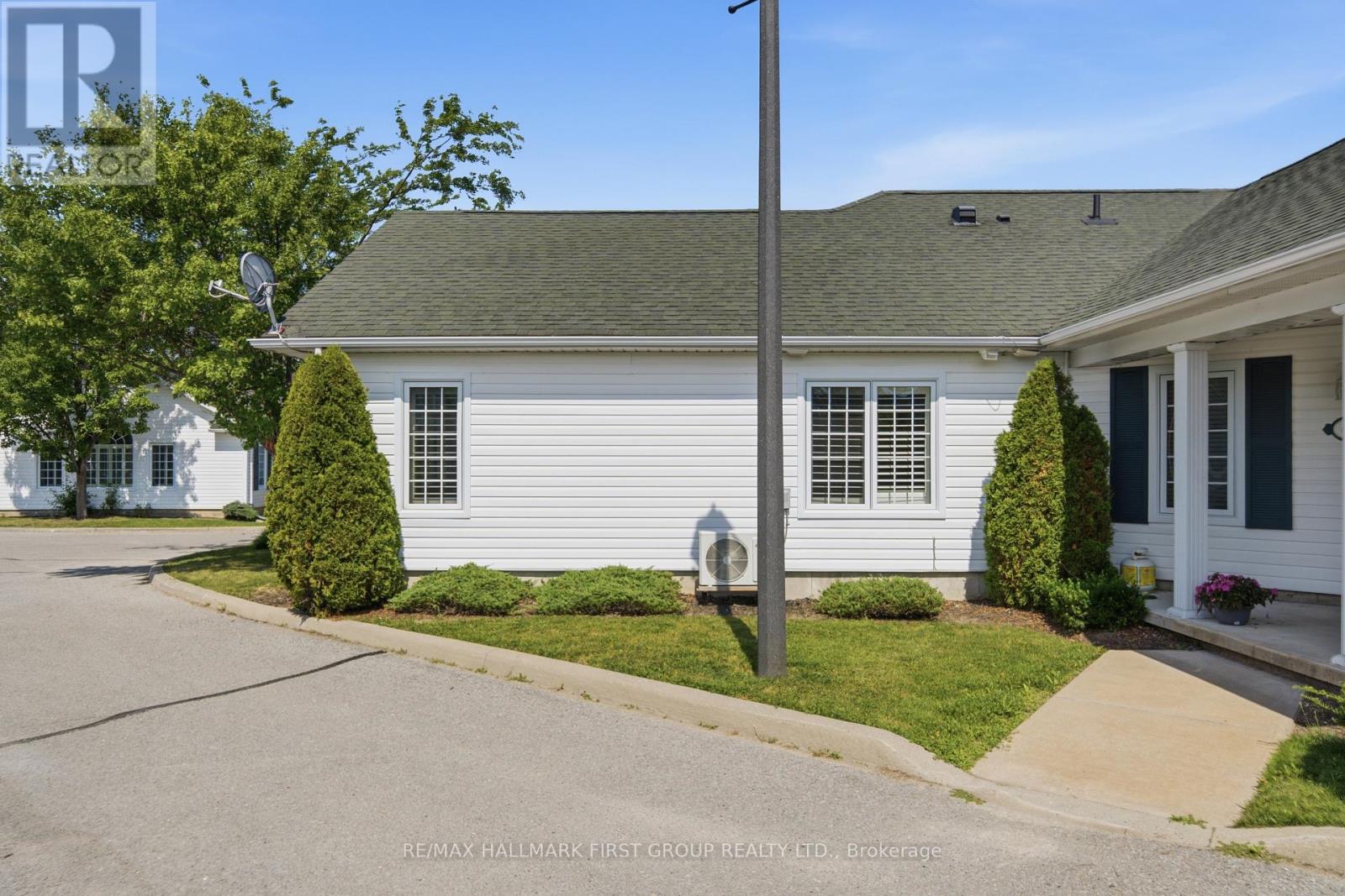 #404 325 DENSMORE ROAD - 28