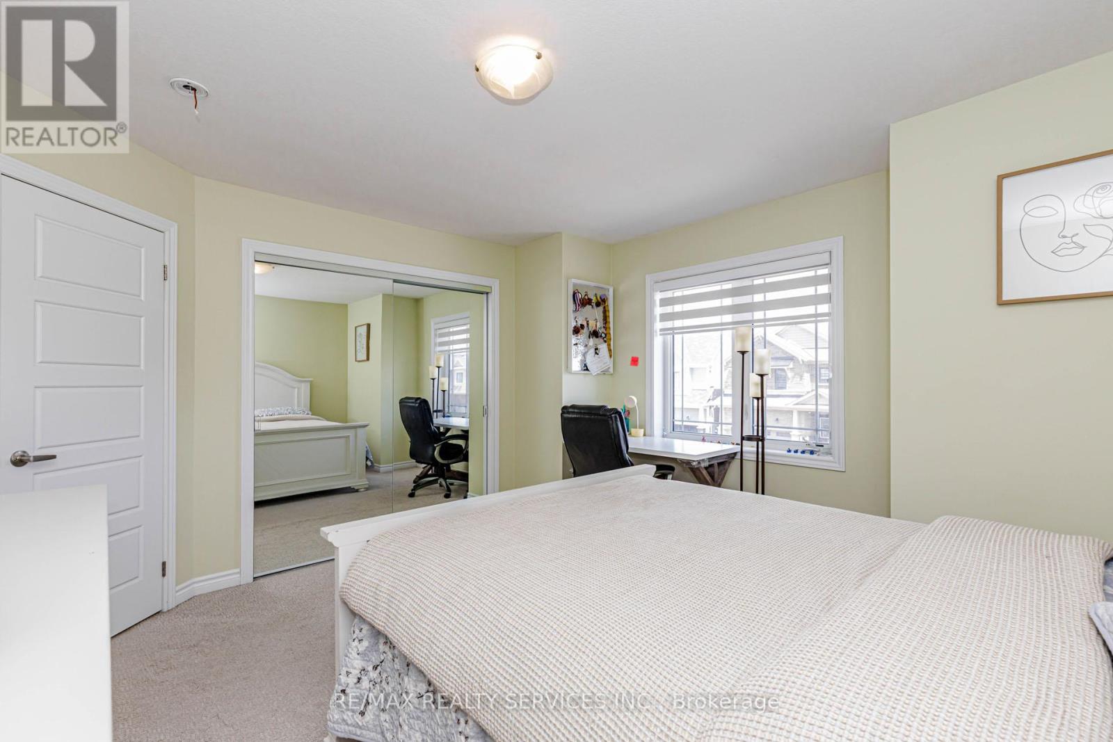 67 MALCOLM CRESCENT - 33