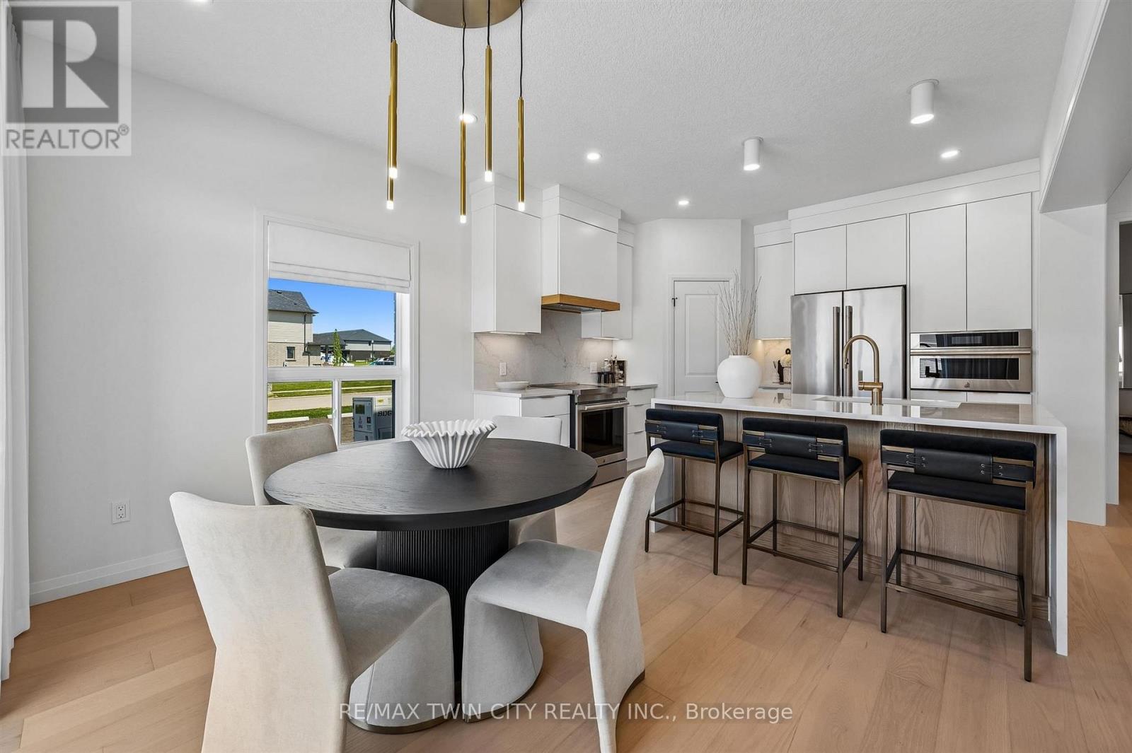 1681 DUNKIRK AVENUE - 11