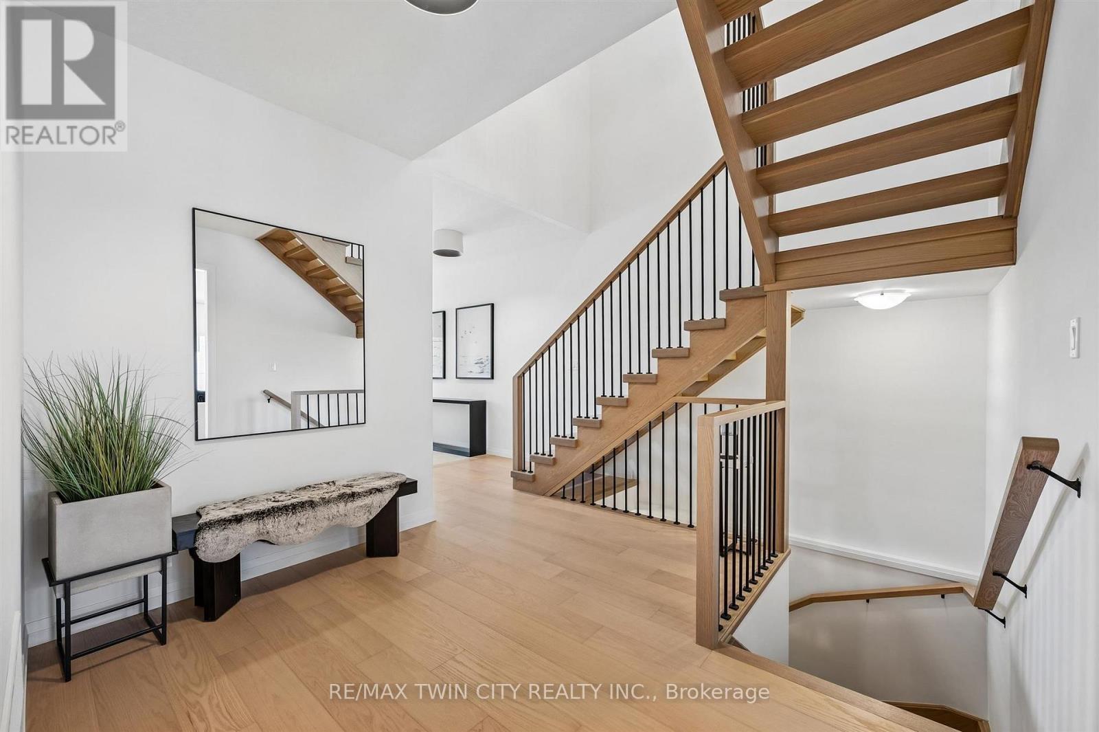 1681 DUNKIRK AVENUE - 20