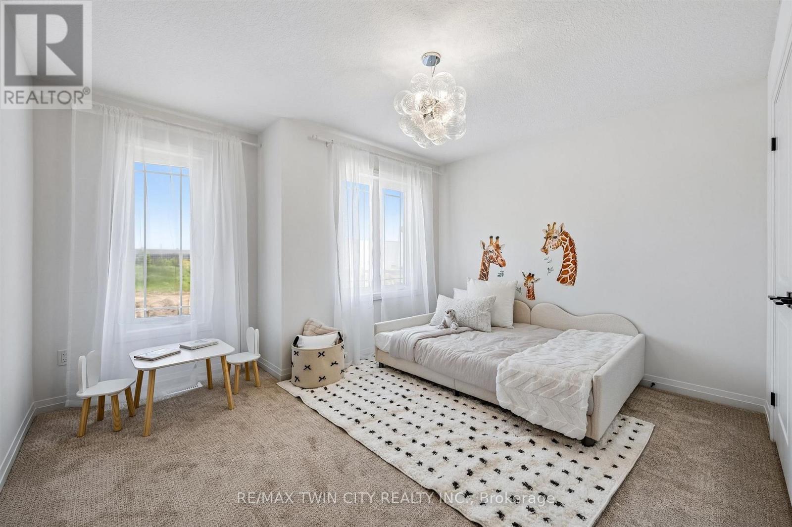 1681 DUNKIRK AVENUE - 24