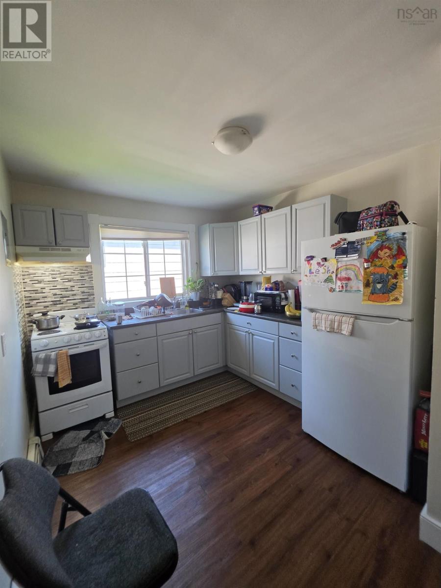 181 Evans Avenue - 5