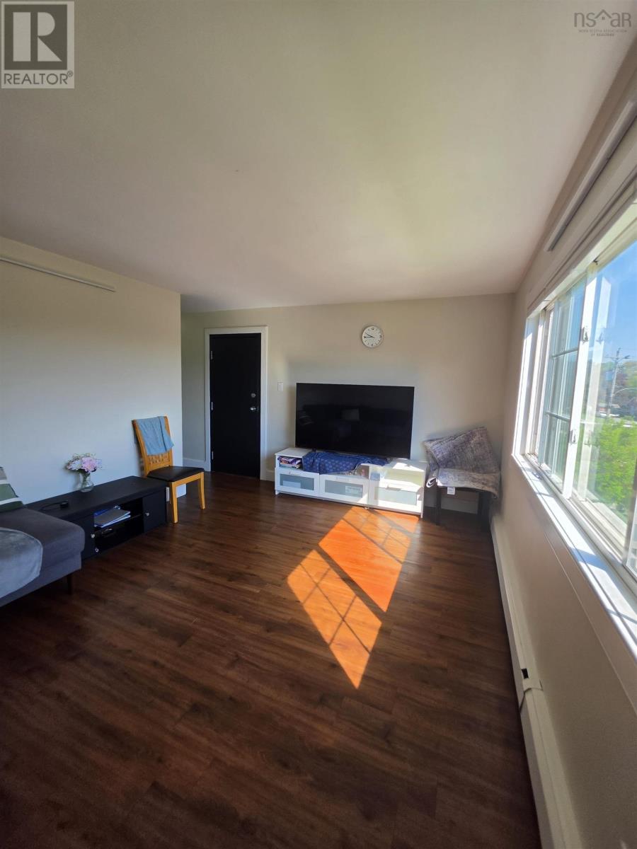 181 Evans Avenue - 7