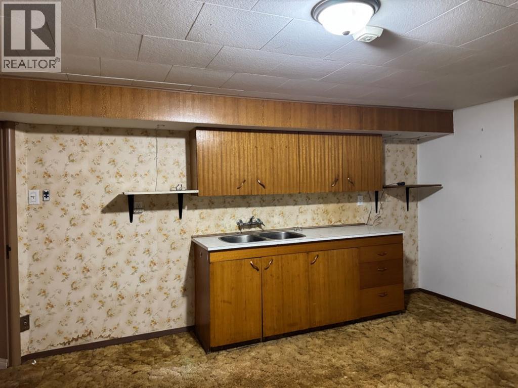 10317 114 Street - 17