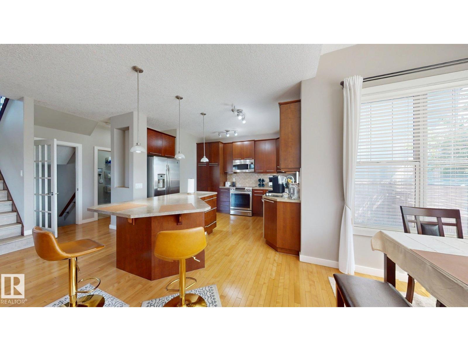 335 62 ST SW - 15
