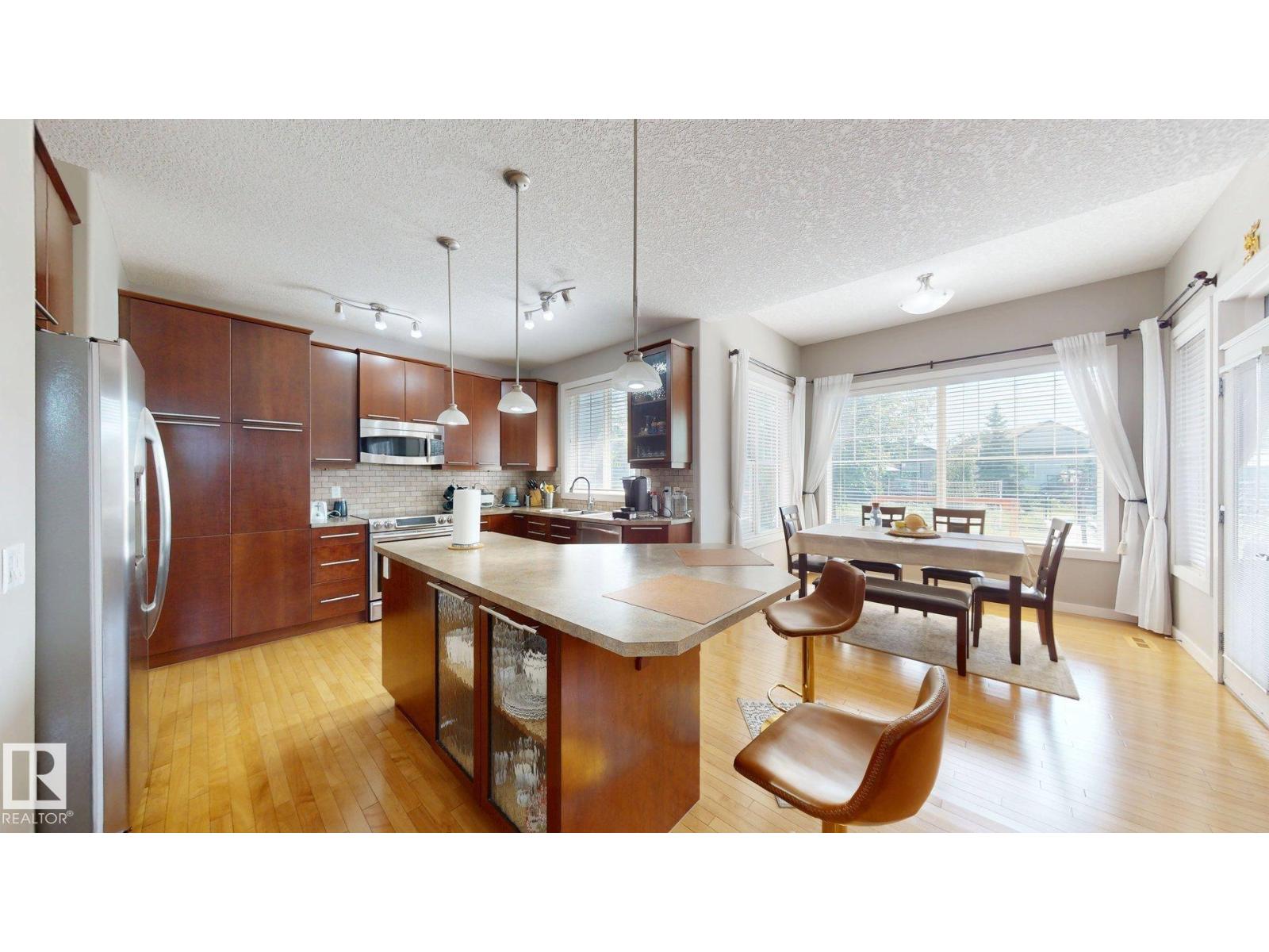 335 62 ST SW - 19