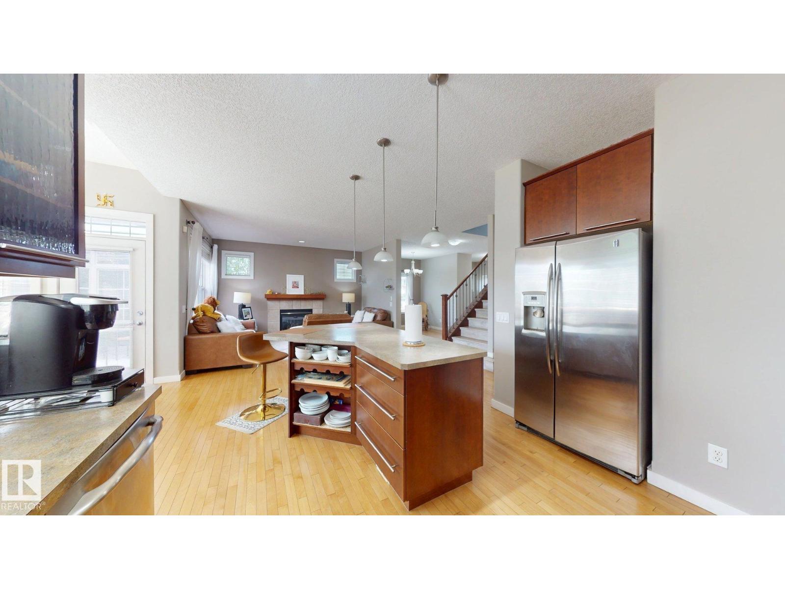 335 62 ST SW - 21